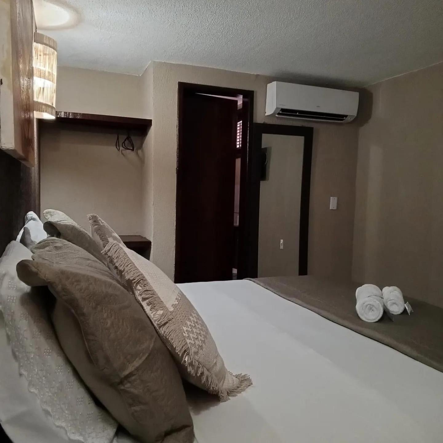 Gold Hotel